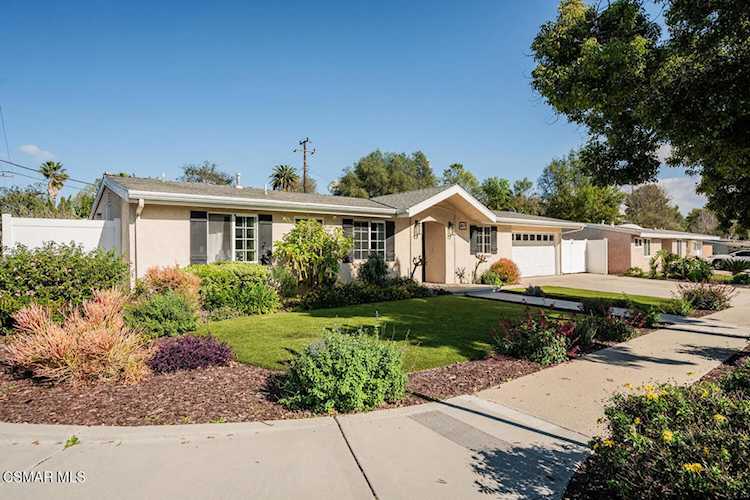 807 Briar Cliff Rd, Thousand Oaks, CA 91360