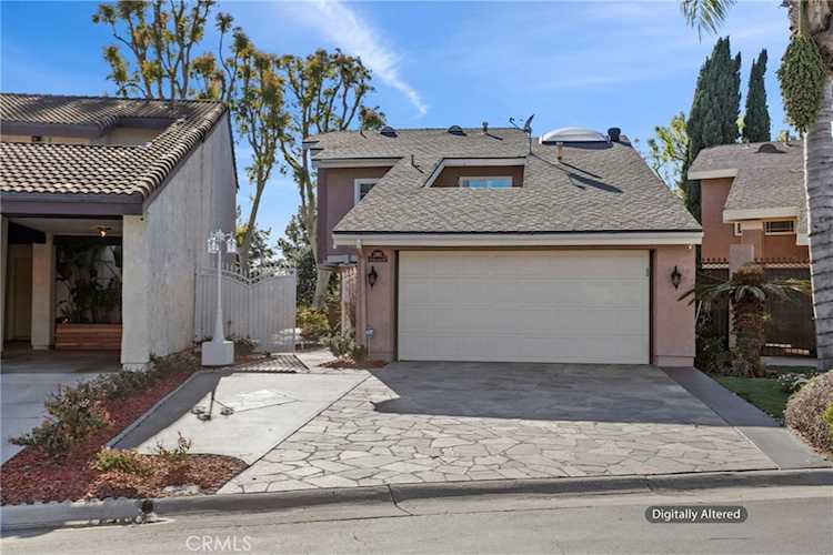 1981 W Bayshore, Anaheim, CA 92801