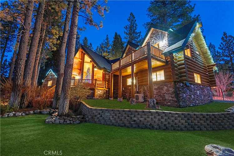 39900 Forest Road, Big Bear Lake, CA 92315