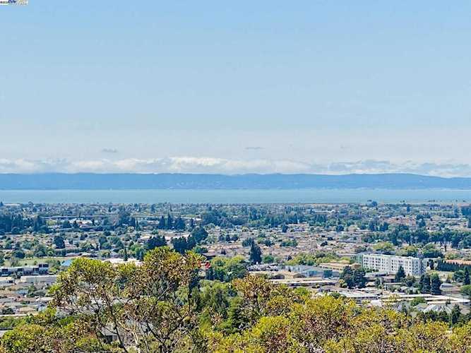 2505 2505 Miramar Ave #122, Castro Valley, CA 94546