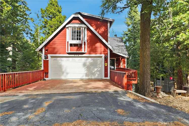 26355 Walnut Hills Dr Aka 276 Augusta Court, Lake Arrowhead, CA 92352