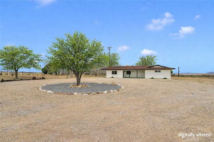 47424 Paddington, Landers, CA 92285