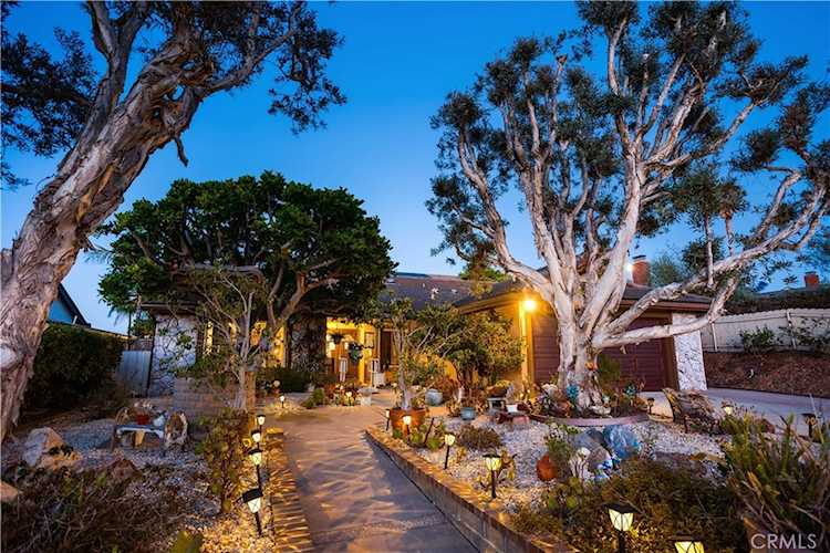 803 Hollyridge, Encinitas, CA 92024