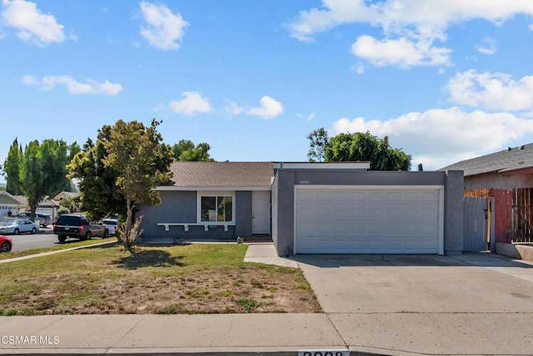 3998 E Celia Ct, Simi Valley, CA 93063