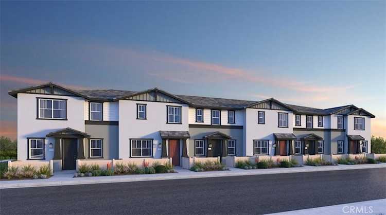 33191 Opal Glass Dr, French Valley, CA 92596