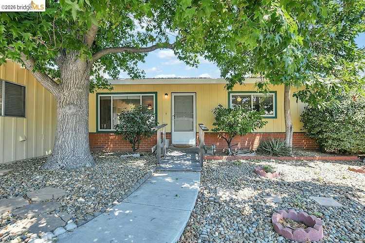 609 Lynn Ave, Antioch, CA 94509