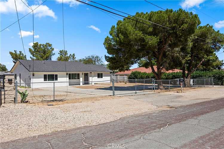 14804 Live Oak, Hesperia, CA 92345