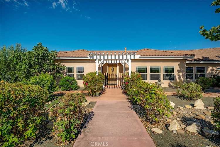 6172 Hawk Ridge Place, Paso Robles, CA 93446