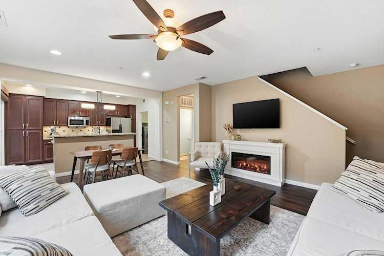 60 Via Sovana, Santee, CA 92071