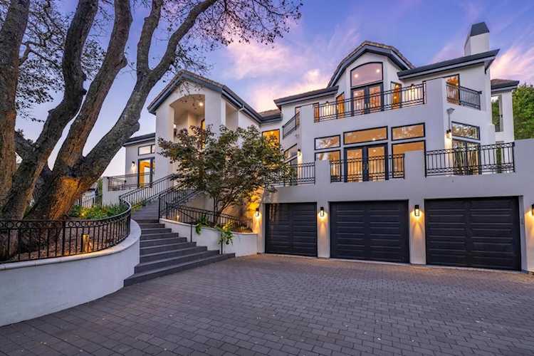 333 Raymundo Dr, Woodside, CA 94062