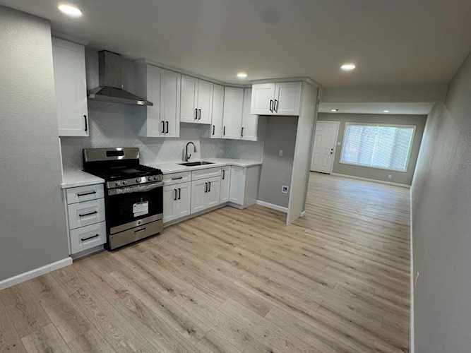 1443 Parsons Ave, Salinas, CA 93906