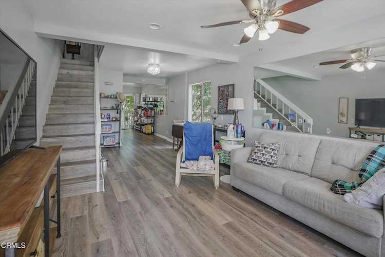 225 S Ventura Rd #102, Port Hueneme, CA 93041