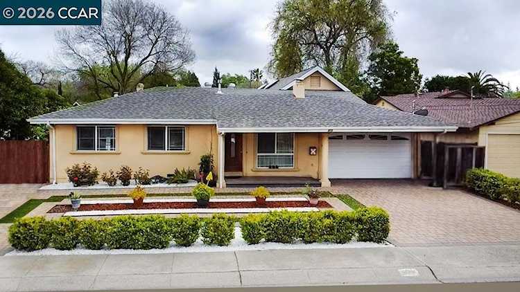 909 Santa Lucia Dr, Pleasant Hill, CA 94523