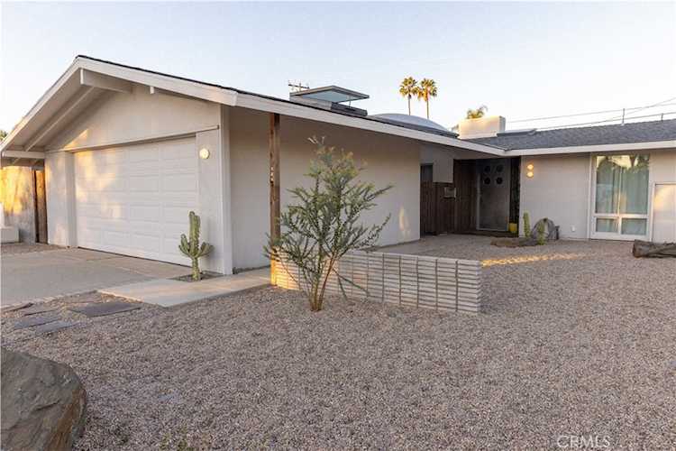 326 Princeton Dr, Costa Mesa, CA 92626