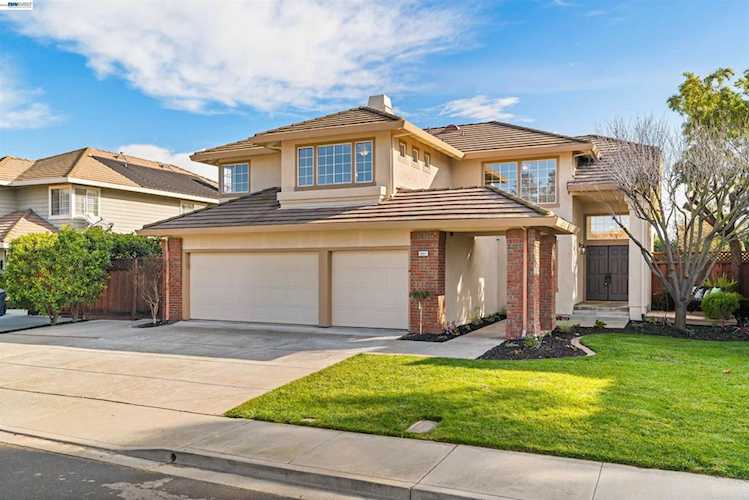 807 807 Placenza St, Livermore, CA 94551