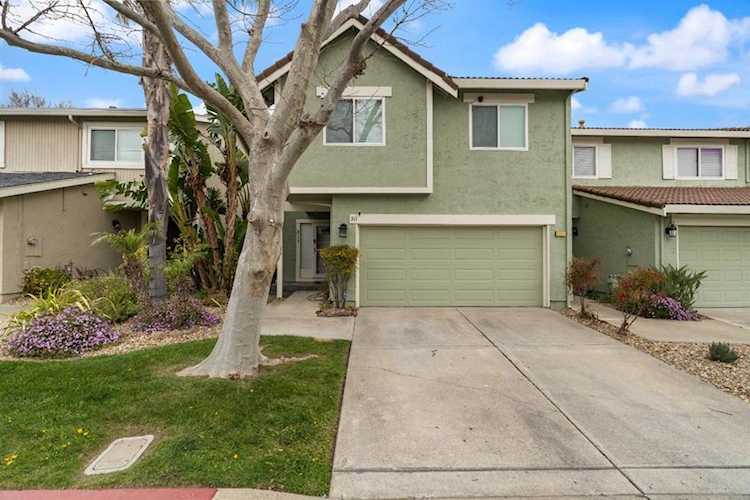 311 Shoreline Dr, Pittsburg, CA 94565