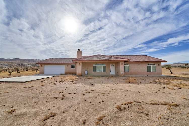 25625 Rancho, Apple Valley, CA 92308