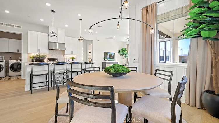 218 Bounty Rd, Rancho Mission Viejo, CA 92694