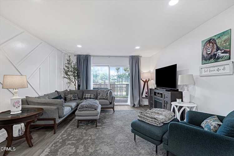 660 Sunfish Way, Port Hueneme, CA 93041