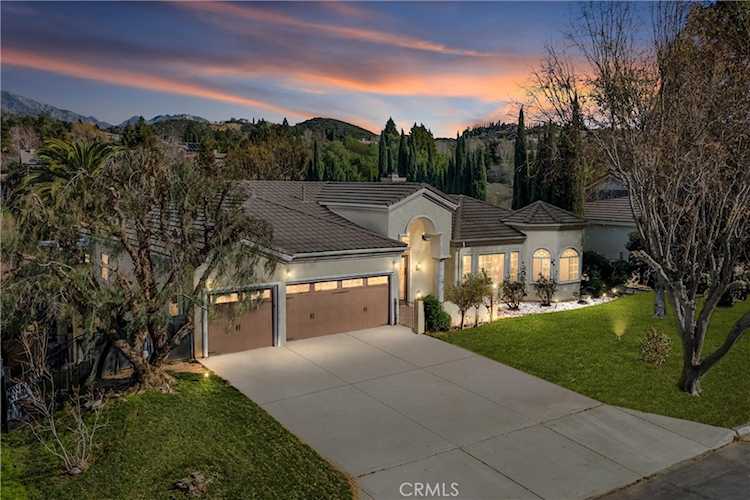 13776 Meadow View, Yucaipa, CA 92399