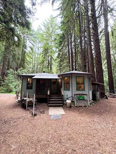 700 Laurel View Rd, Los Gatos, CA 95033