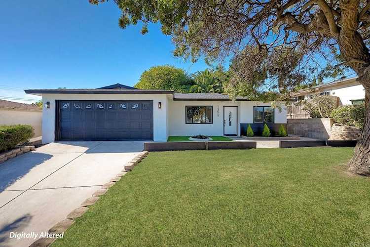 1350 Marabou Ln, Vista, CA 92083