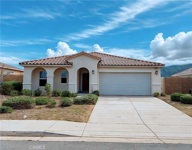 32297 Wild West Ct, Winchester, CA 92596