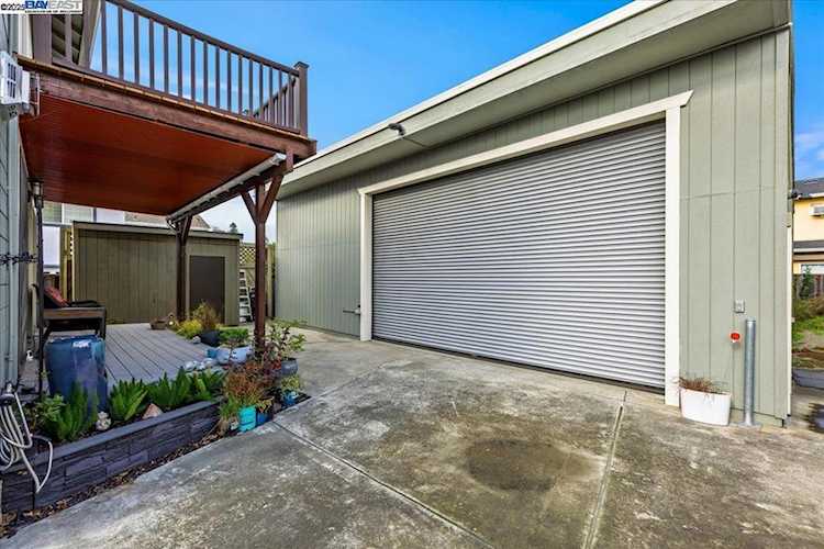 1672 1672 Crescent Avenue, Castro Valley, CA 94546