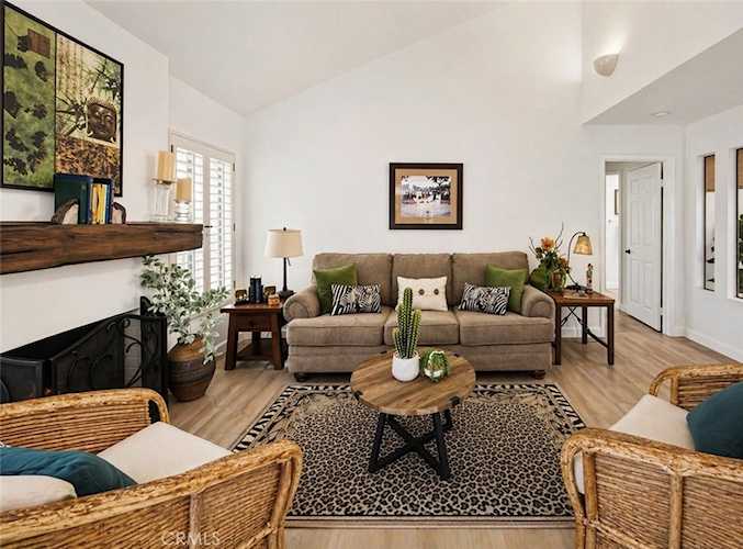 28406 Buena Vista, Mission Viejo, CA 92692