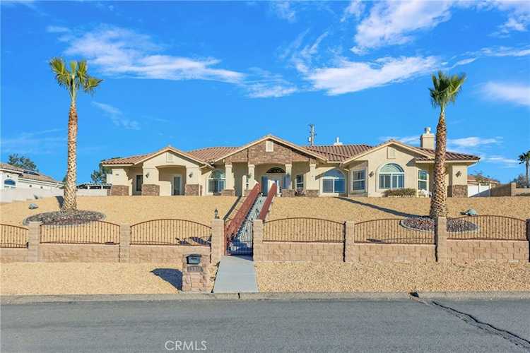 13519 Sunset, Apple Valley, CA 92308