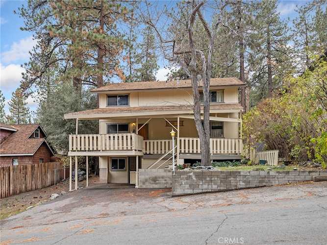 1725 Linnet, Wrightwood, CA 92397
