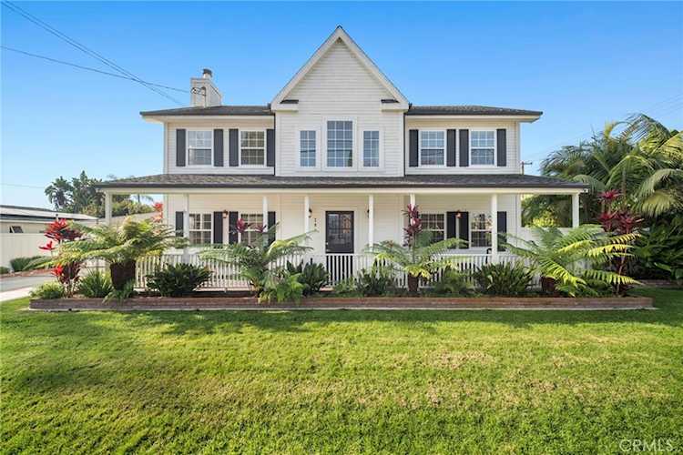 201 E 21st St, Costa Mesa, CA 92627