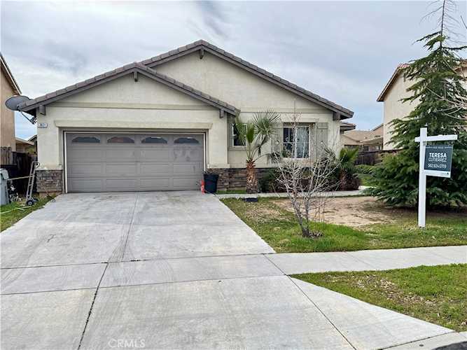 13831 Coolidge, Oak Hills, CA 92344