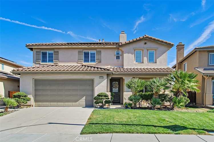 35648 Loggins Court, Winchester, CA 92596