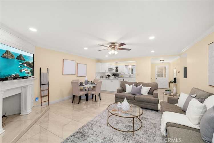 3139 E Chapman #3B, Orange, CA 92869