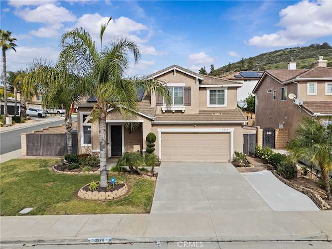 3274 Spruce St, Lake Elsinore, CA 92530