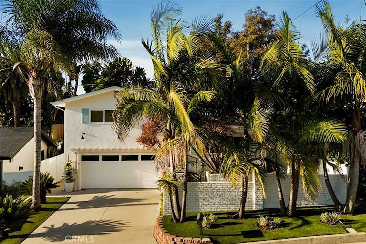 27085 Calle Dolores, Dana Point, CA 92624