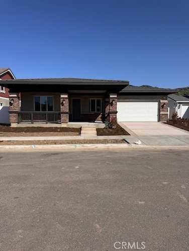 477 Wisteria St, Fillmore, CA 93015