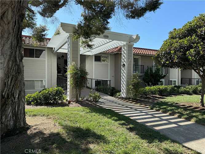 3300 Via Carrizo #A, Laguna Woods, CA 92637