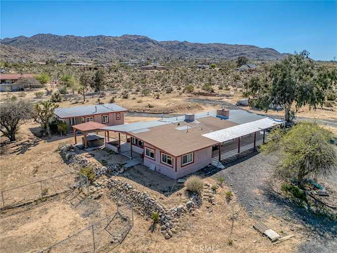 61375 Latham Trl, Joshua Tree, CA 92252