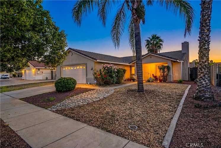 2995 Joshua, Hemet, CA 92545