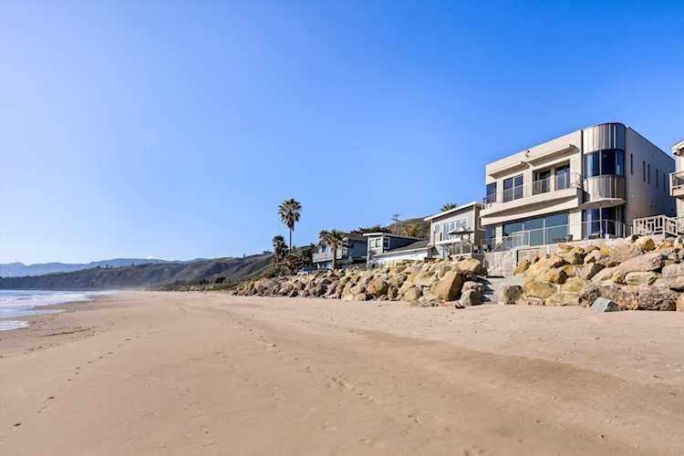 6768 Breakers Way, Ventura, CA 93001