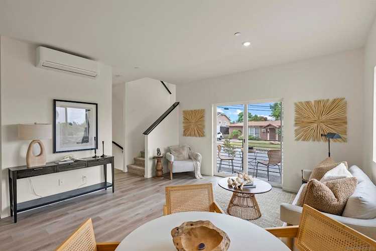 8178 Golden Ave, Lemon Grove, CA 91945