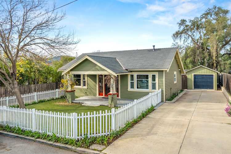 533 Pine St, Solvang, CA 93463