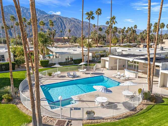 1810 Sandcliff Rd, Palm Springs, CA 92264