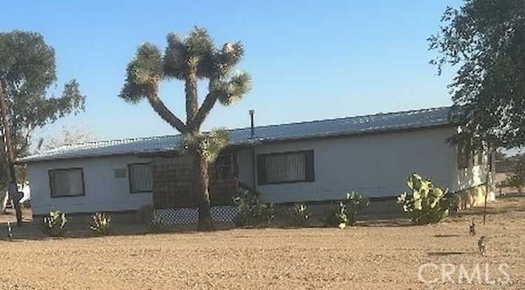 5272 Duncan Rd, Phelan, CA 92371