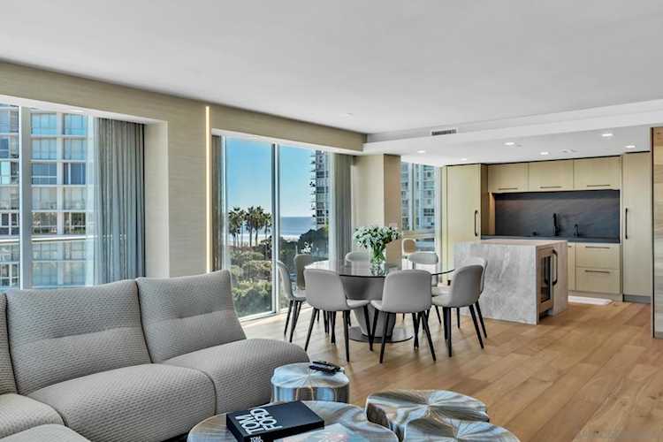 1810 Avenida Del Mundo #403, Coronado, CA 92118