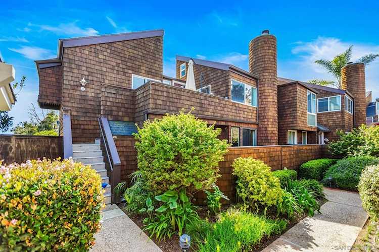 Address Withheld, Solana Beach, CA 92075