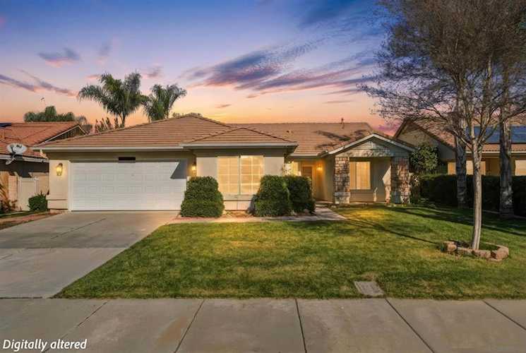 31628 Loire, Winchester, CA 92596