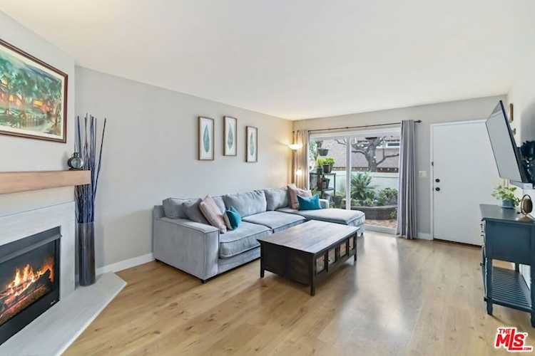 1197 Ramona Dr, Newbury Park, CA 91320